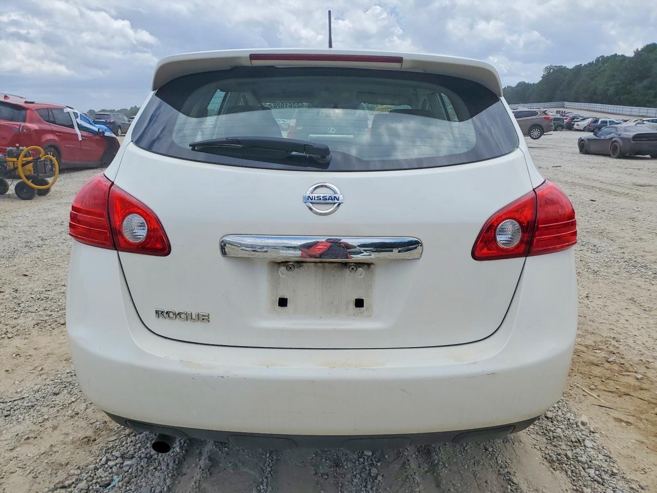 2013 Nissan Rogue S White vin: JN8AS5MTXDW538972