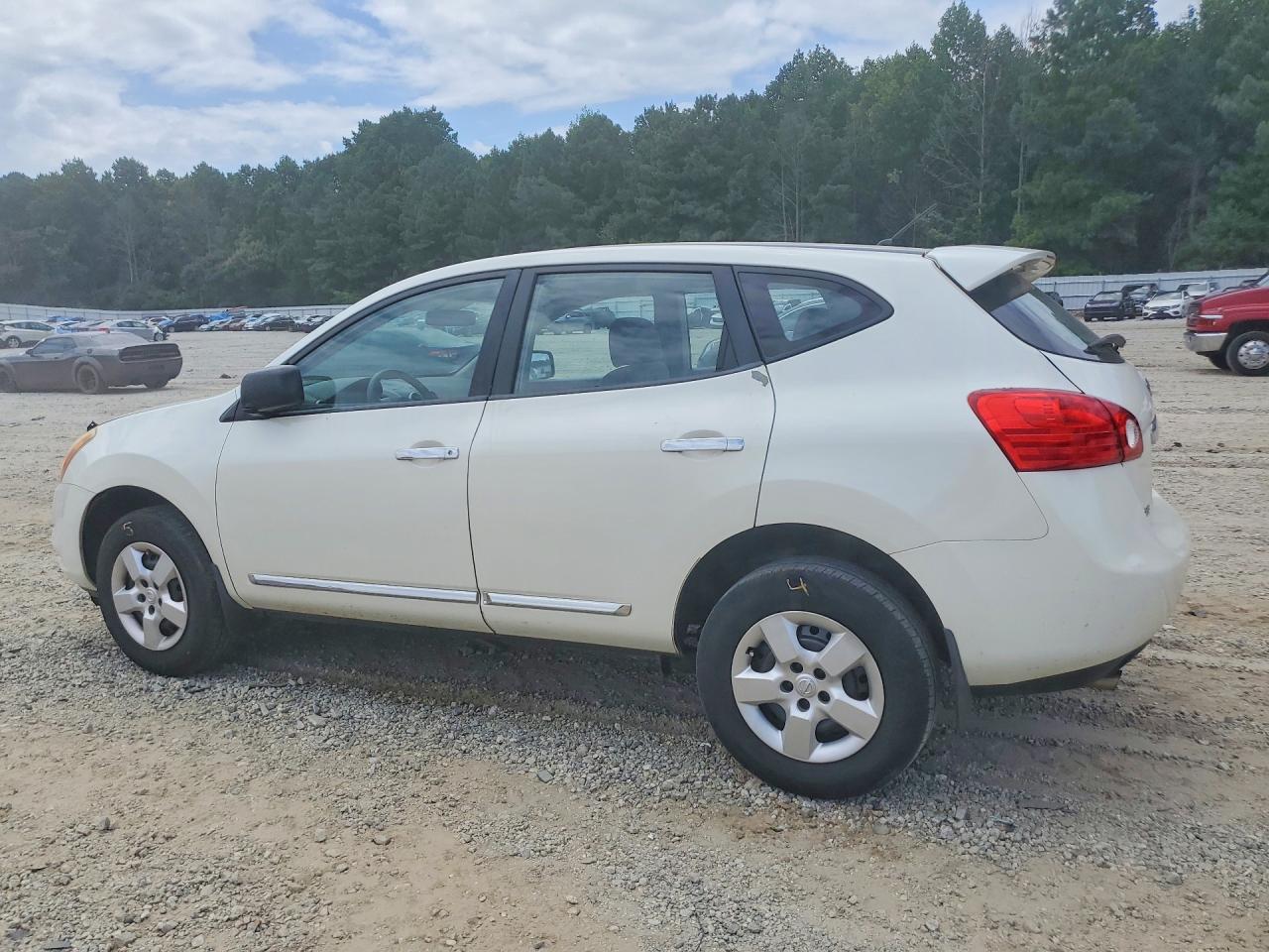 2013 Nissan Rogue S White vin: JN8AS5MTXDW538972