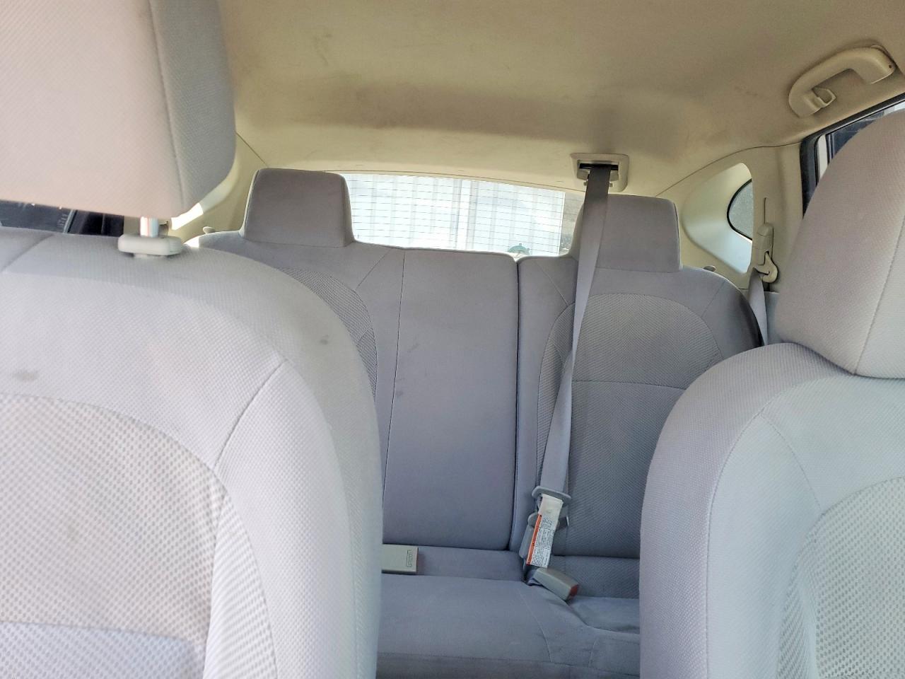 2013 Nissan Rogue S Silver vin: JN8AS5MTXDW543623