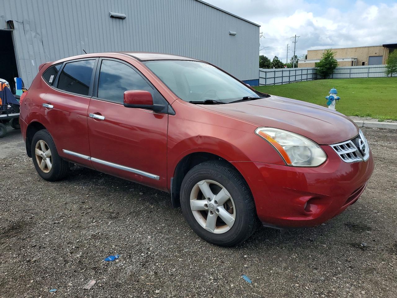 2013 Nissan Rogue S Burgundy vin: JN8AS5MTXDW543637