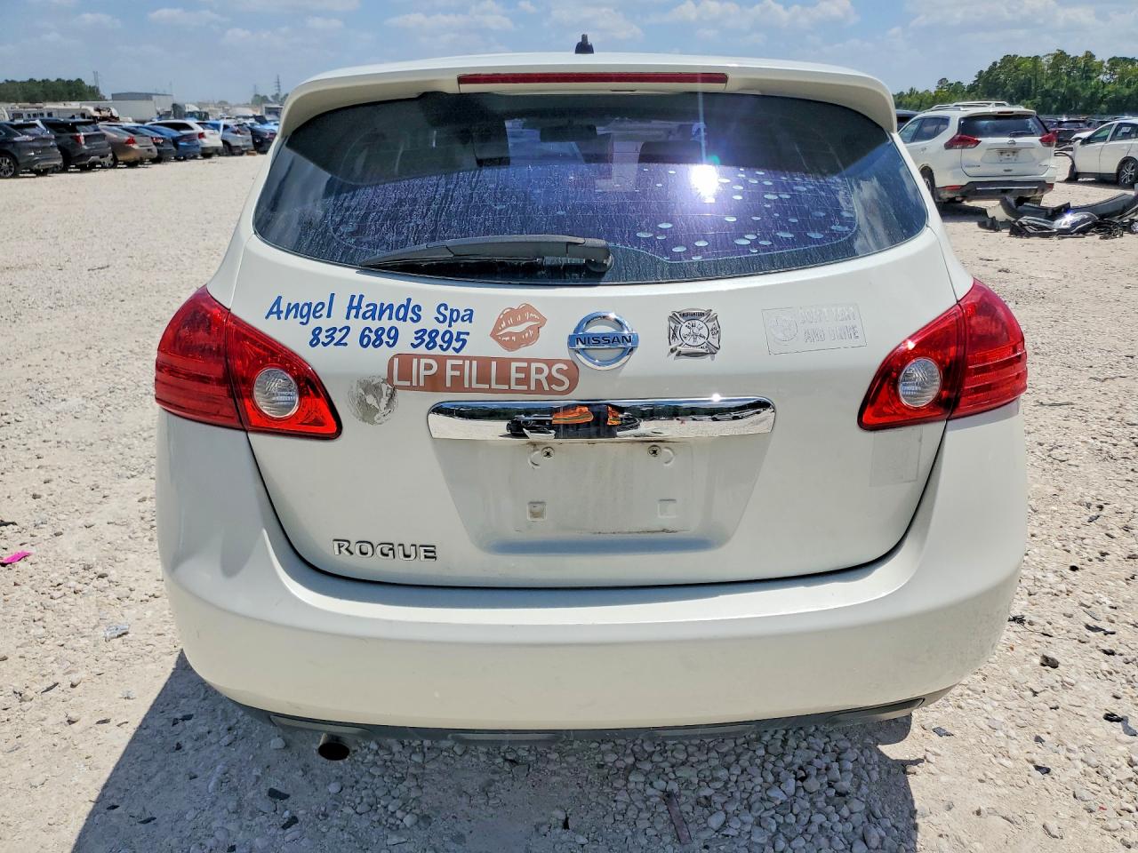 2013 Nissan Rogue S White vin: JN8AS5MTXDW549440
