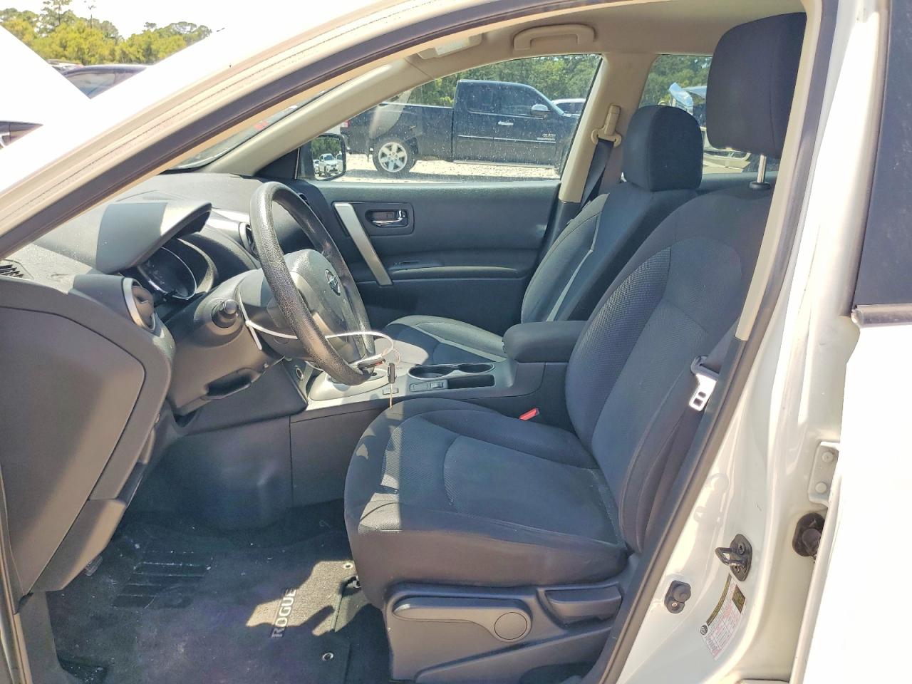 2013 Nissan Rogue S White vin: JN8AS5MTXDW549440