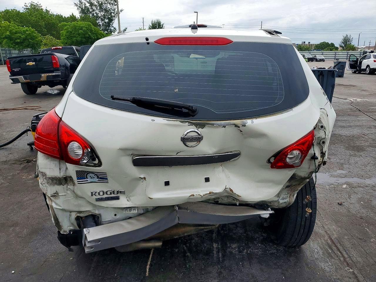 2014 Nissan Rogue Select S White vin: JN8AS5MTXEW617110