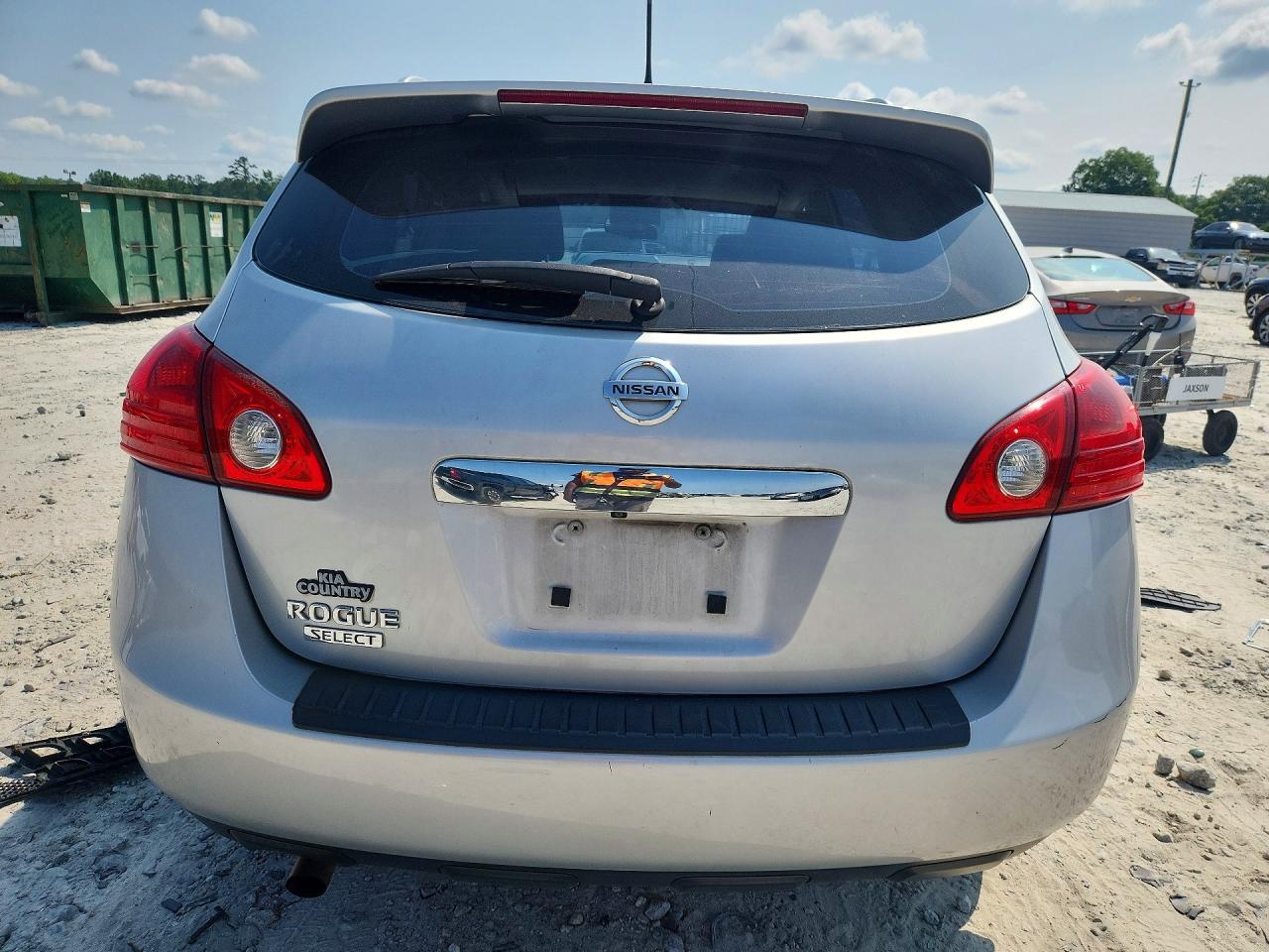 2014 Nissan Rogue Select S Silver vin: JN8AS5MTXEW620623