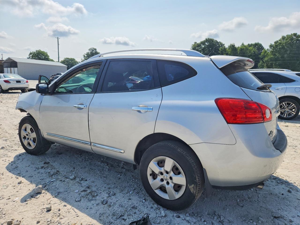 2014 Nissan Rogue Select S Silver vin: JN8AS5MTXEW620623