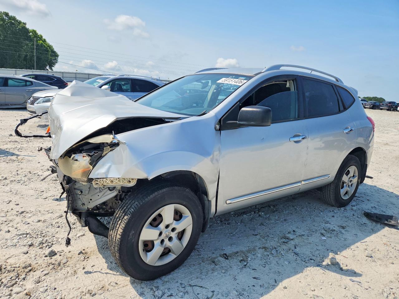 2014 Nissan Rogue Select S Silver vin: JN8AS5MTXEW620623