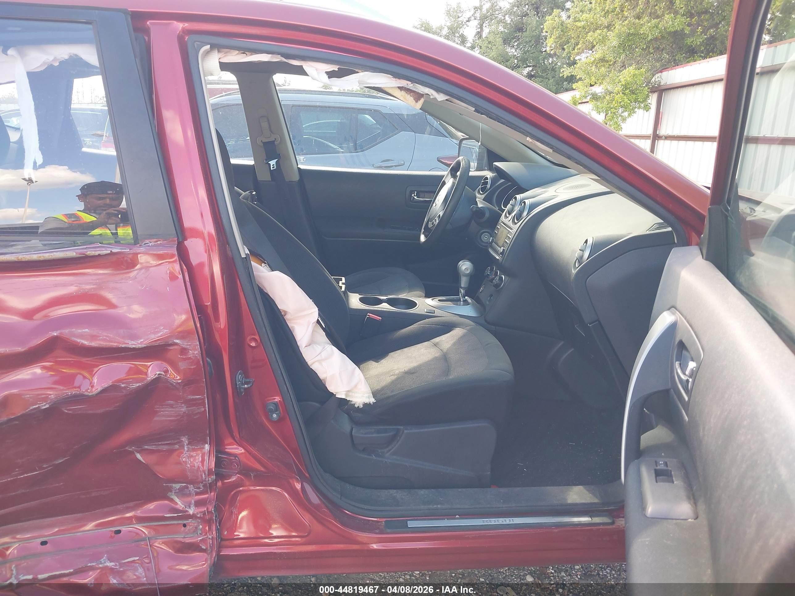 2014 Nissan Rogue Select S Red vin: JN8AS5MTXEW621285