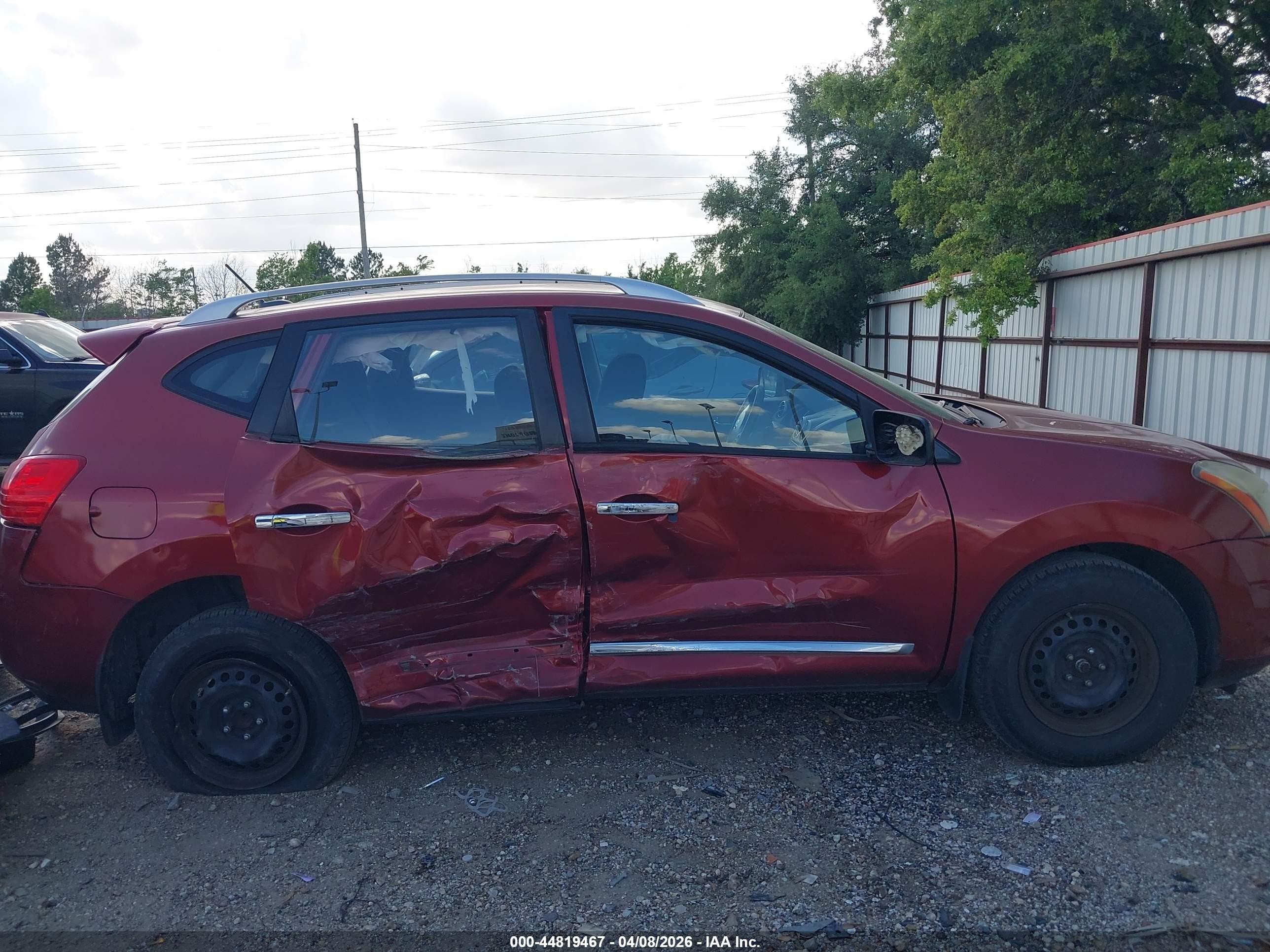 2014 Nissan Rogue Select S Red vin: JN8AS5MTXEW621285