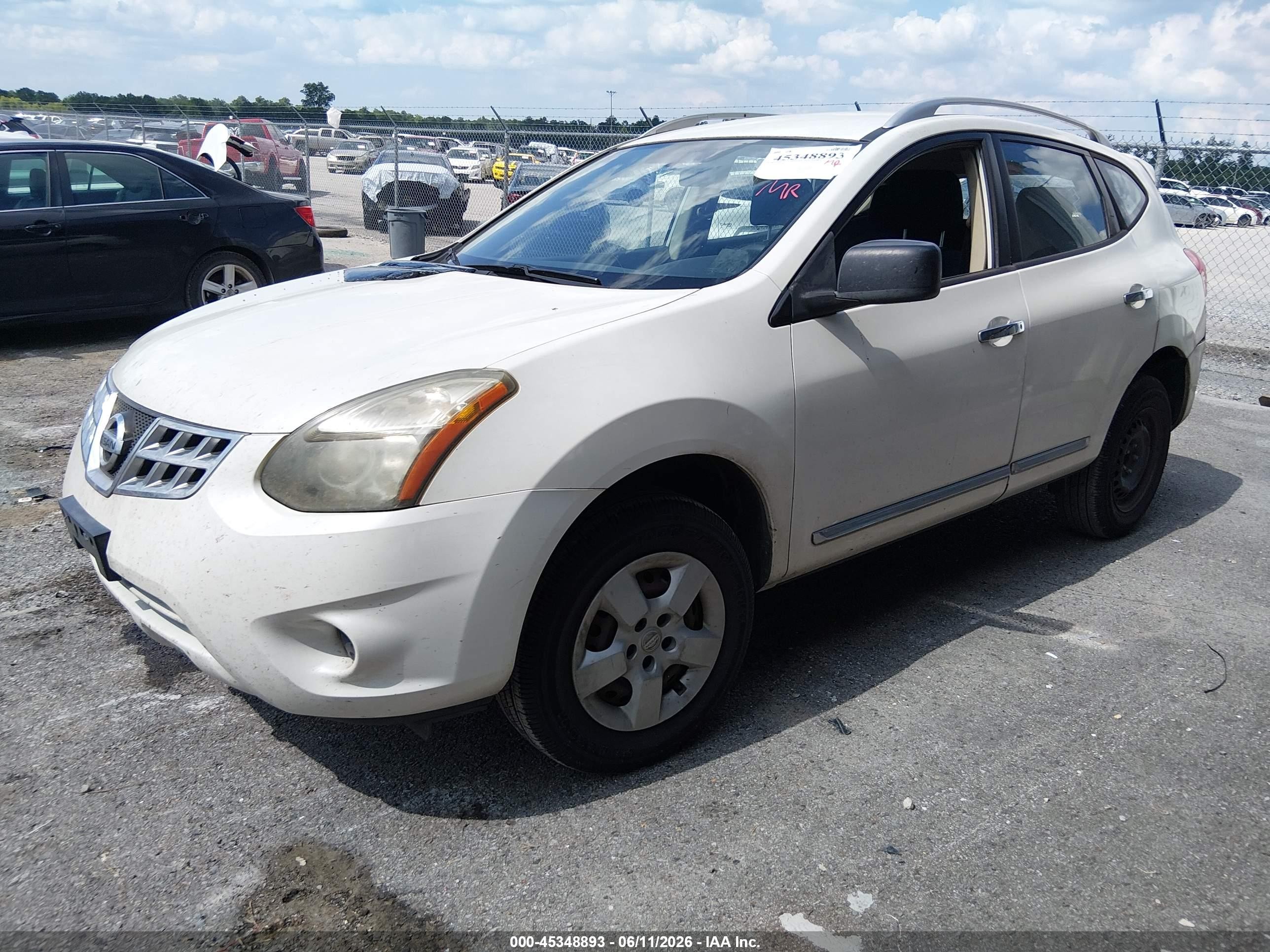 2015 Nissan Rogue Select S White vin: JN8AS5MTXFW151017