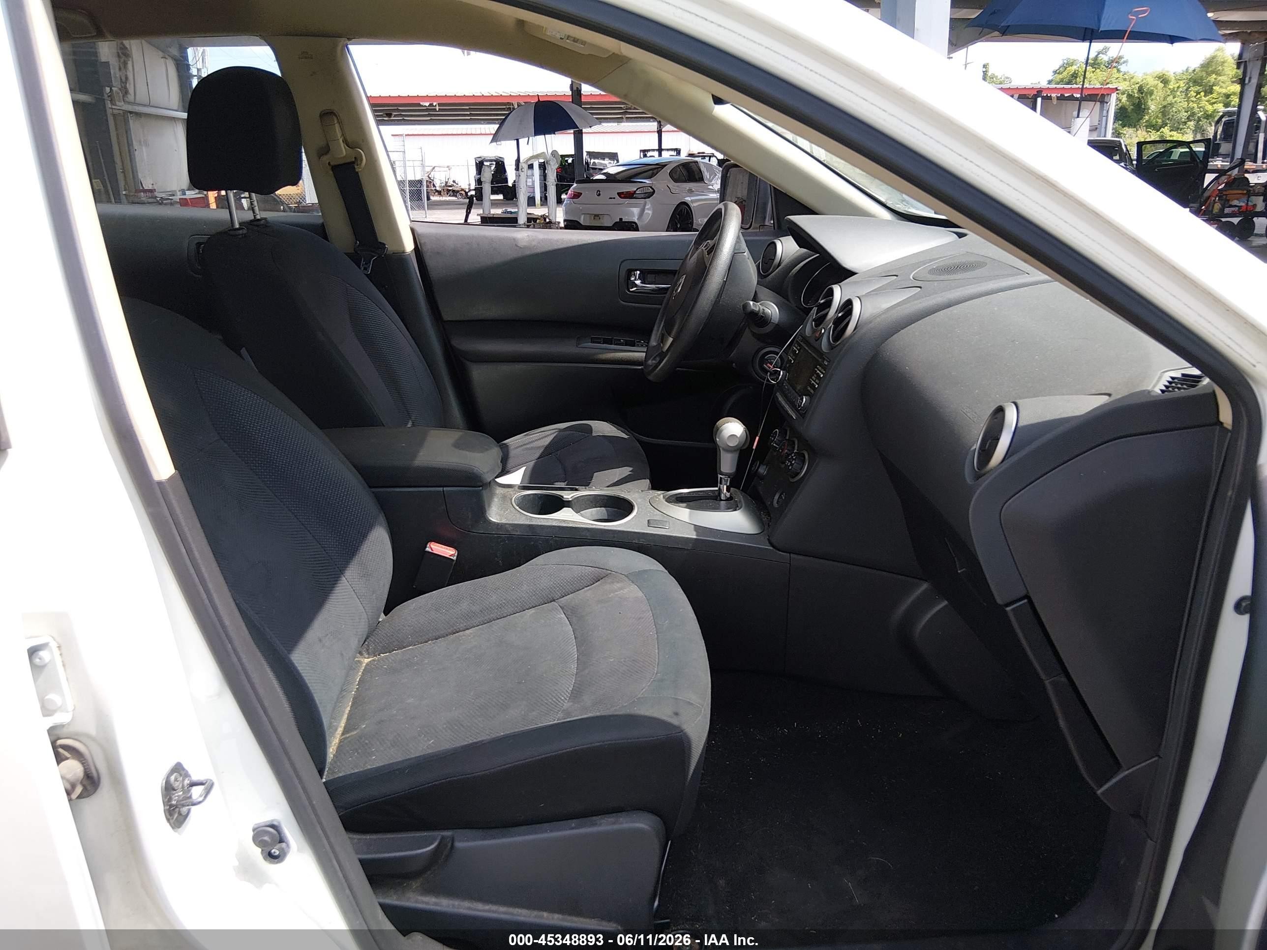 2015 Nissan Rogue Select S White vin: JN8AS5MTXFW151017