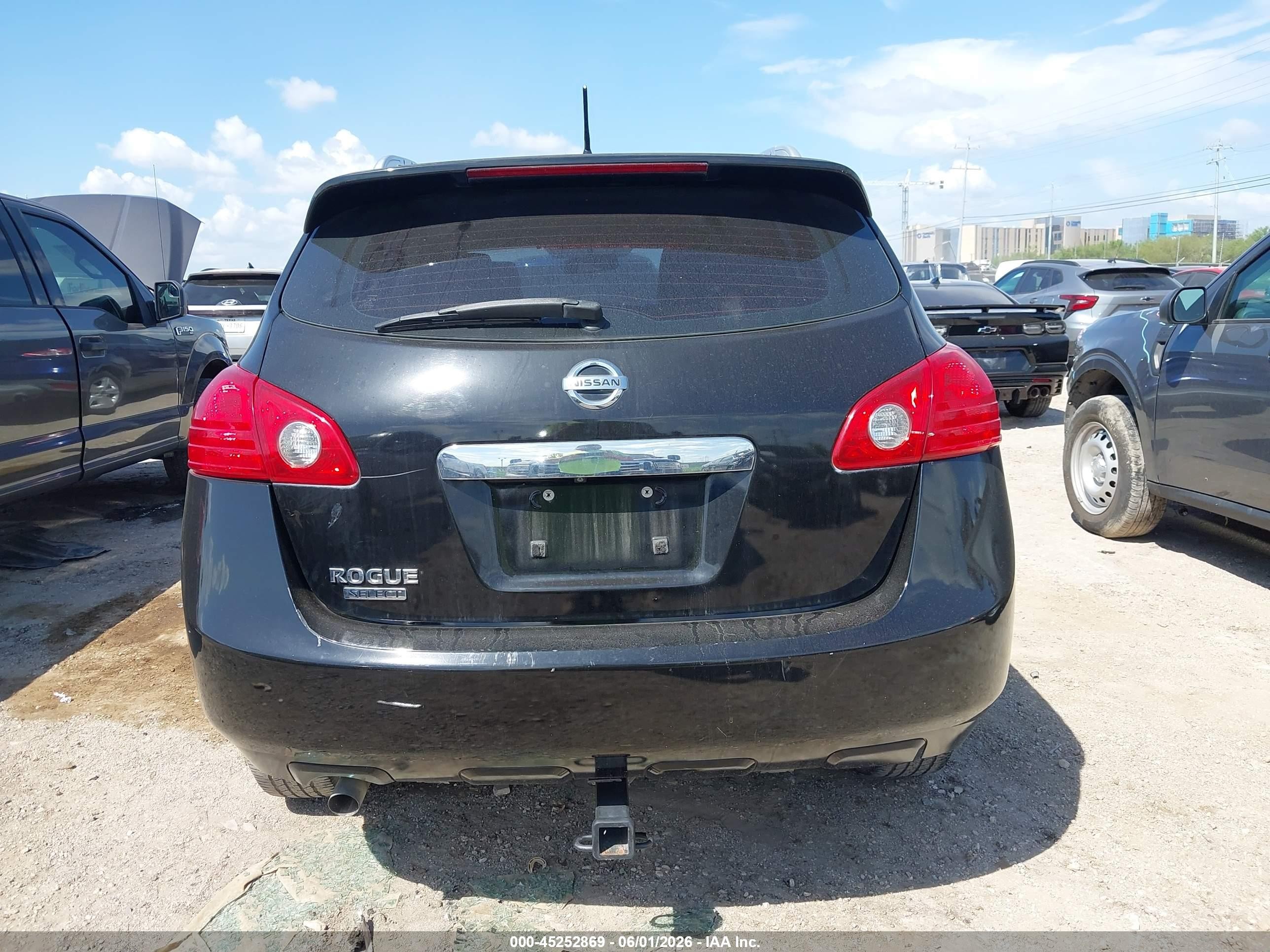 2015 Nissan Rogue Select S Black vin: JN8AS5MTXFW161868