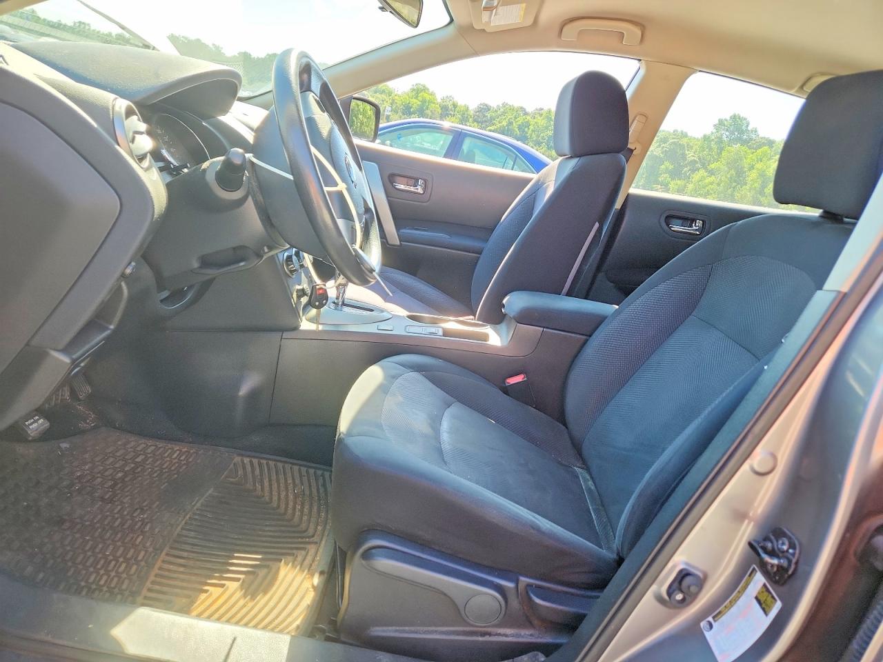 2015 Nissan Rogue Silver vin: JN8AS5MTXFW162583