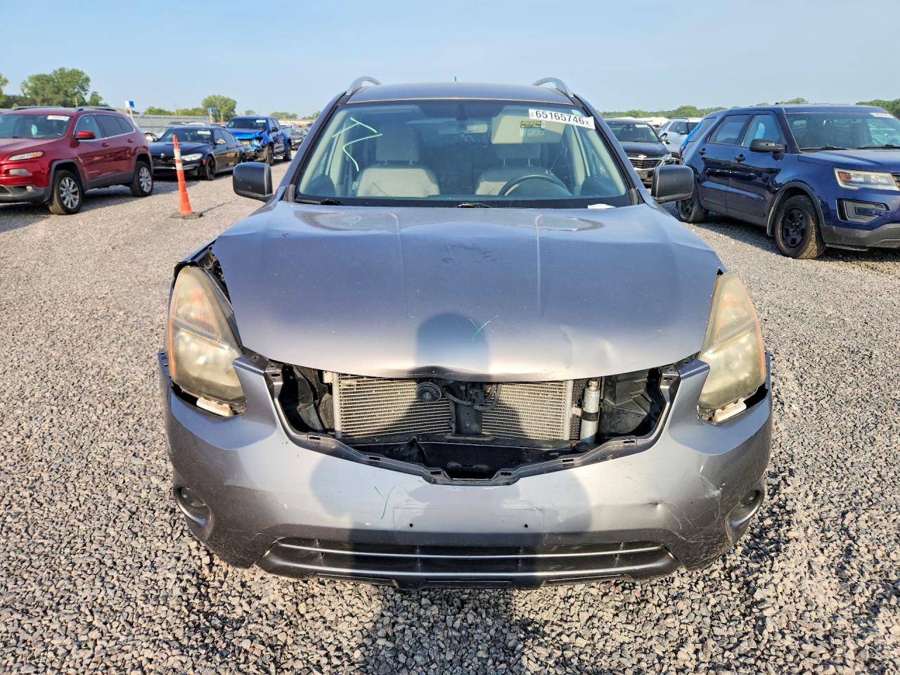 2015 Nissan Rogue Select S Tan vin: JN8AS5MTXFW650464