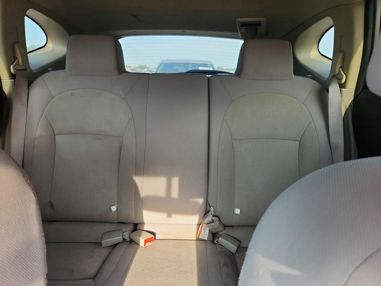 2015 Nissan Rogue Select S Tan vin: JN8AS5MTXFW650464