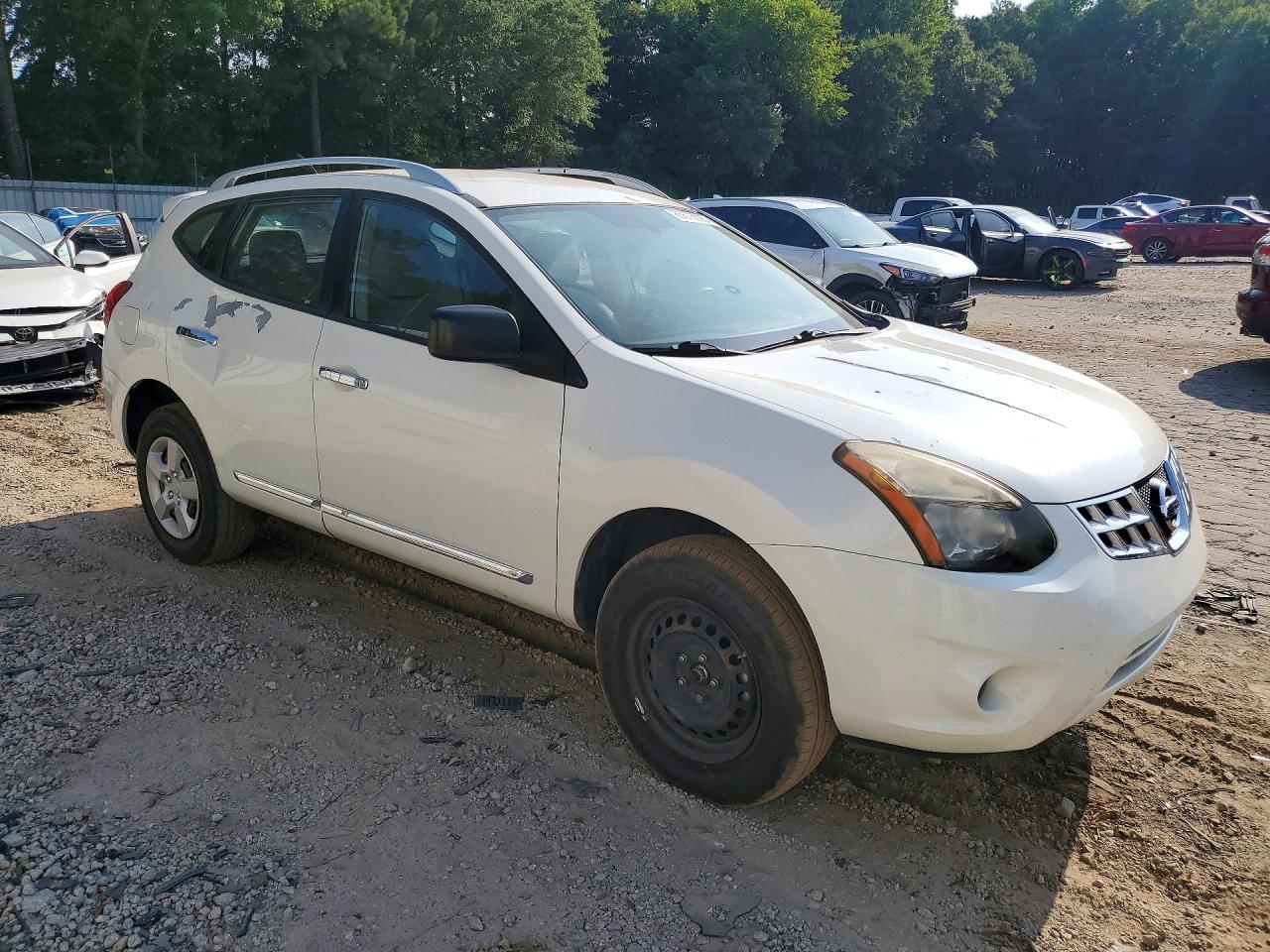 2015 Nissan Rogue Select S White vin: JN8AS5MTXFW663571