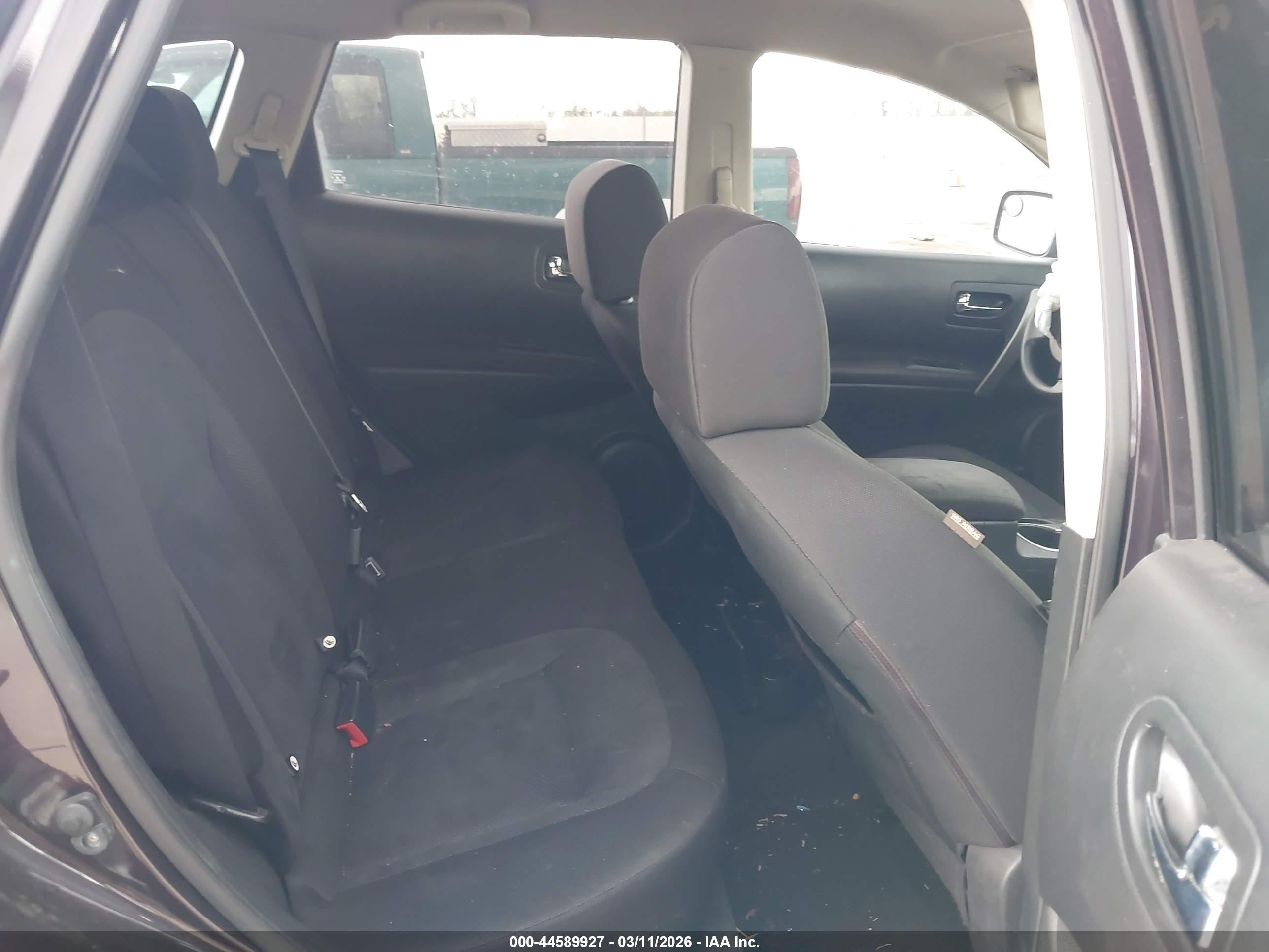2015 Nissan Rogue Select S Purple vin: JN8AS5MTXFW665224