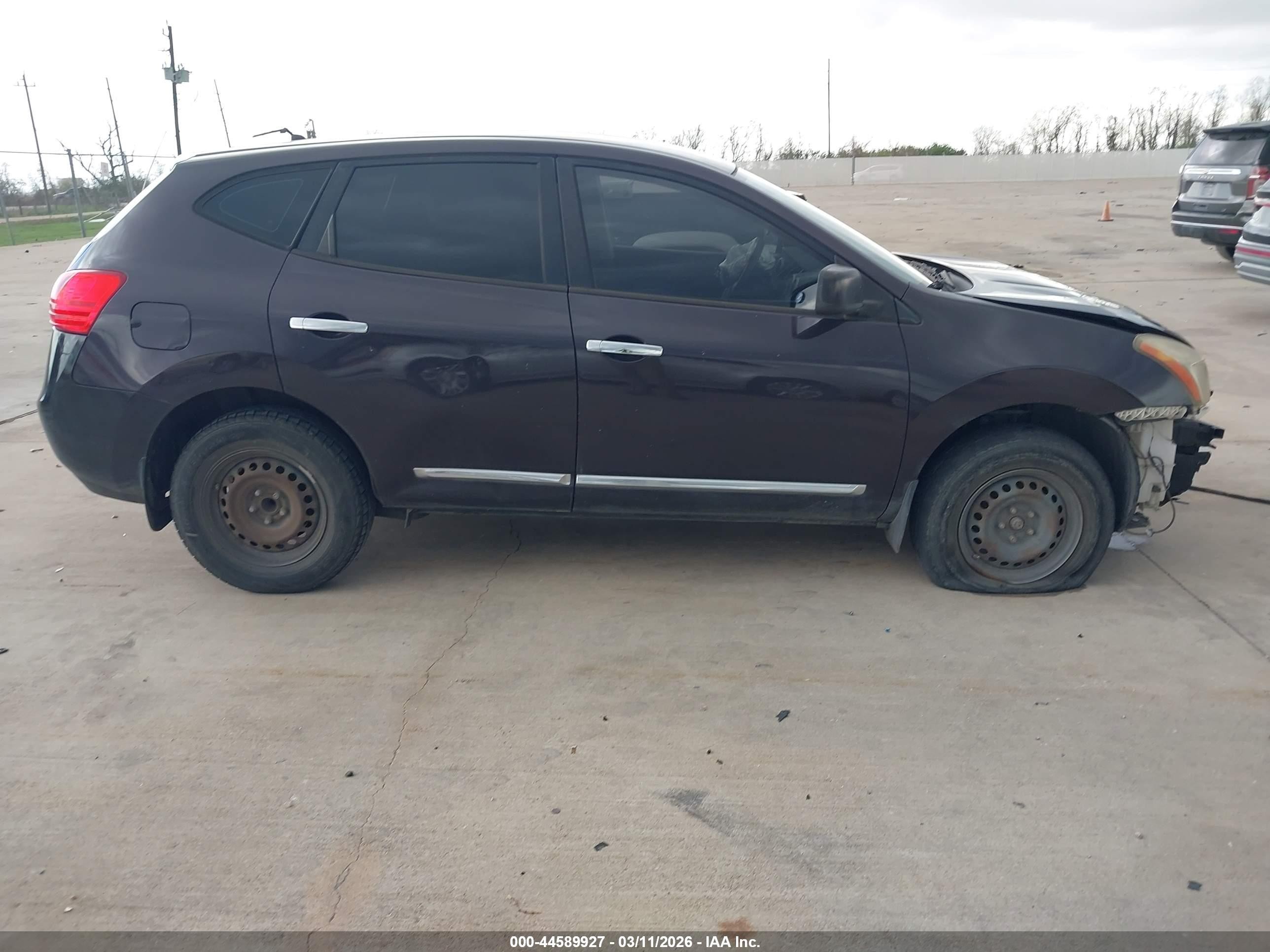 2015 Nissan Rogue Select S Purple vin: JN8AS5MTXFW665224