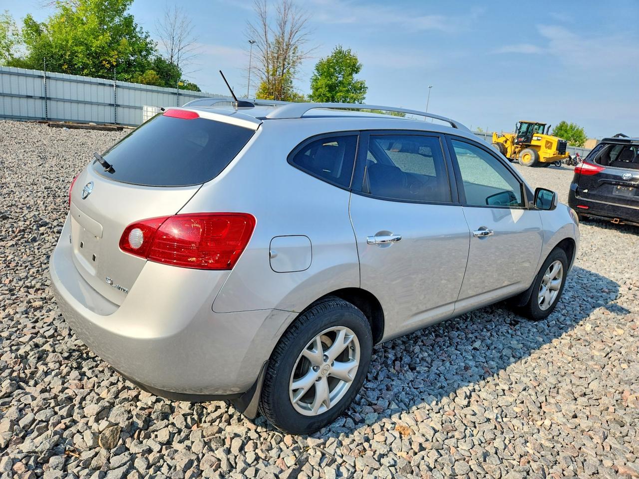 2010 Nissan Rogue S Silver vin: JN8AS5MV0AW142448