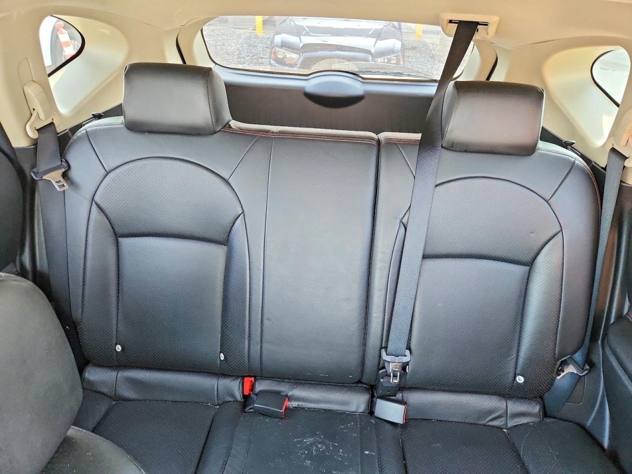 2010 Nissan Rogue S Silver vin: JN8AS5MV0AW142448