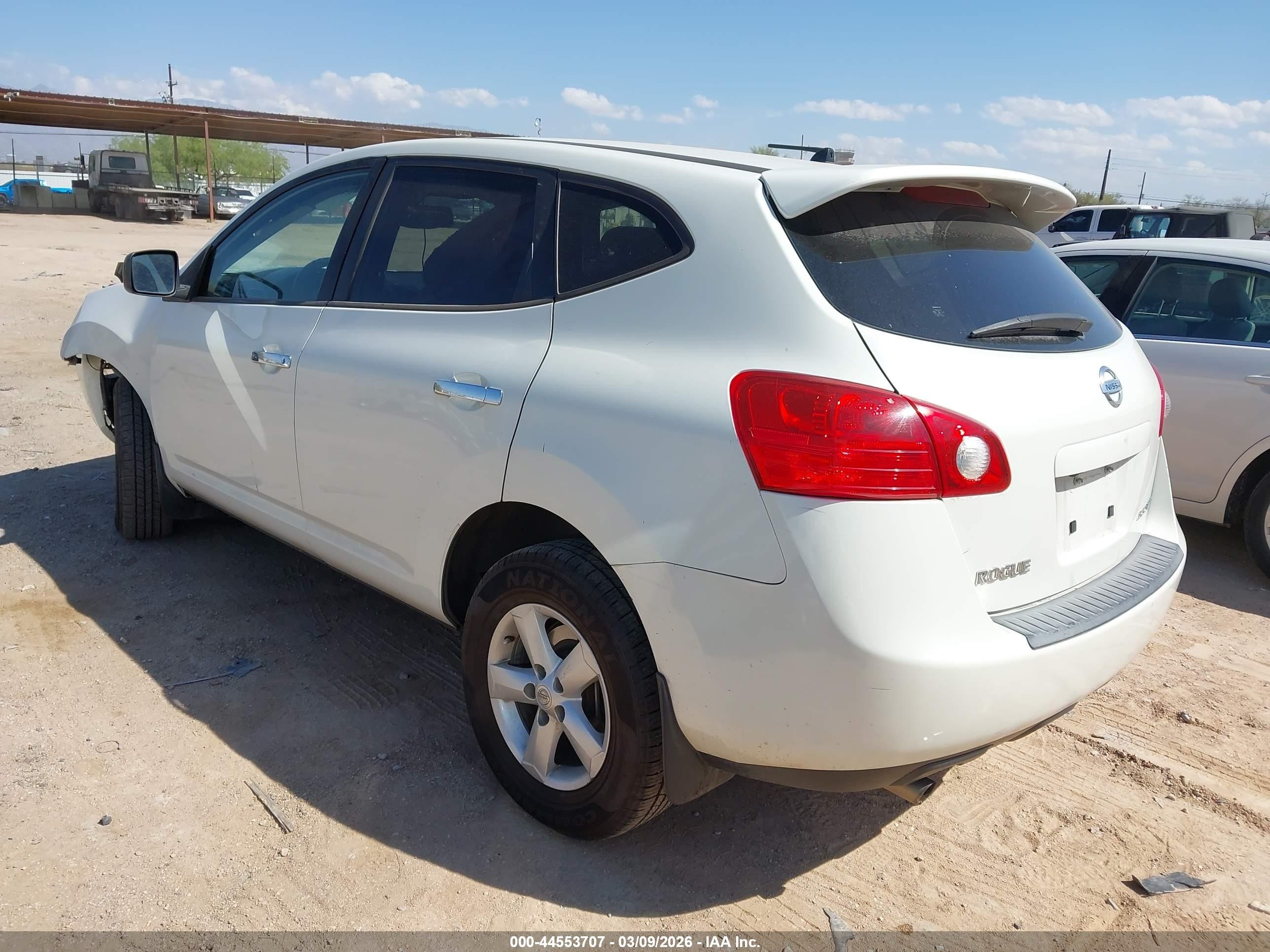 2010 Nissan Rogue S White vin: JN8AS5MV0AW143891