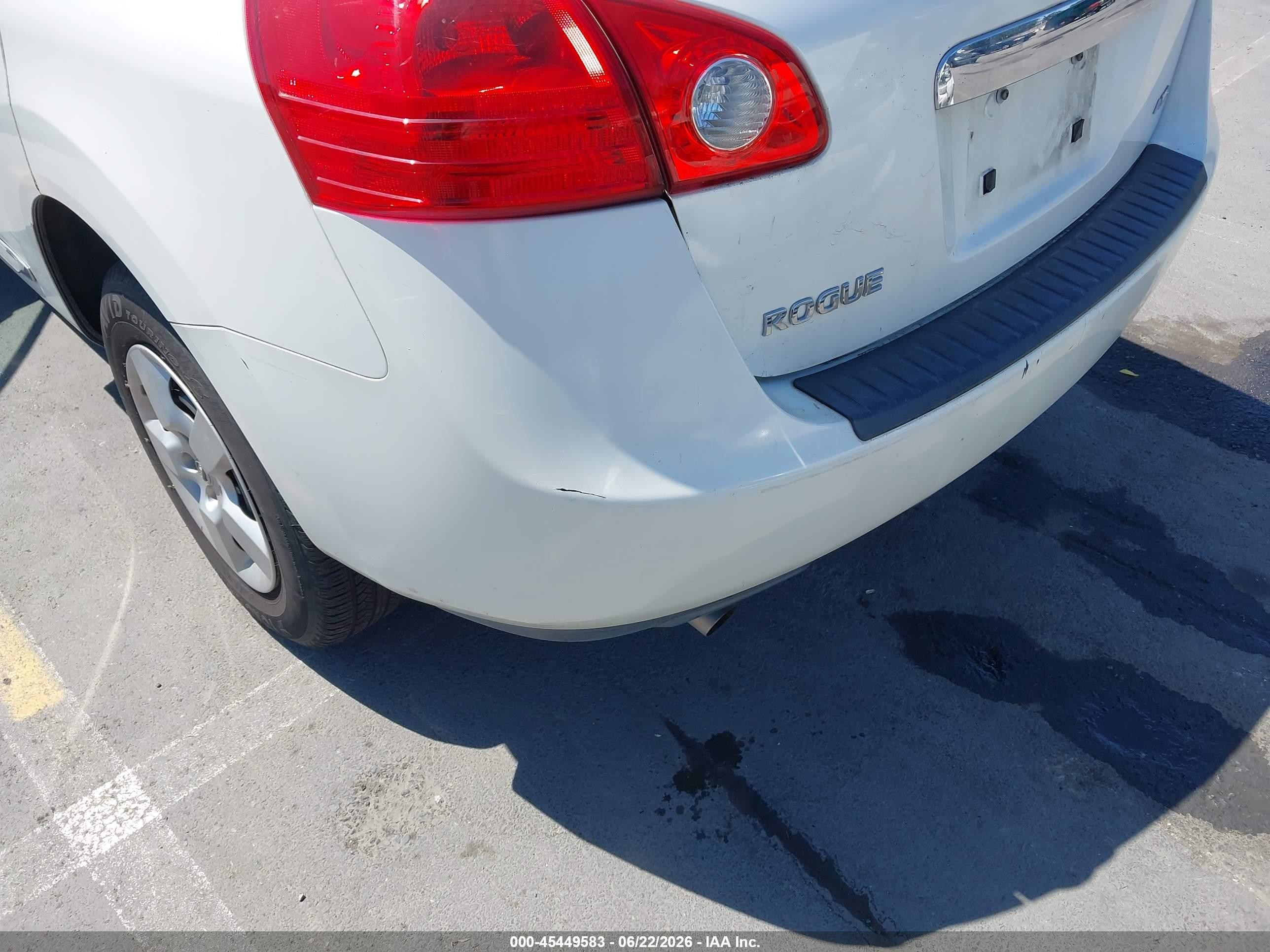 2011 Nissan Rogue S White vin: JN8AS5MV0BW253180
