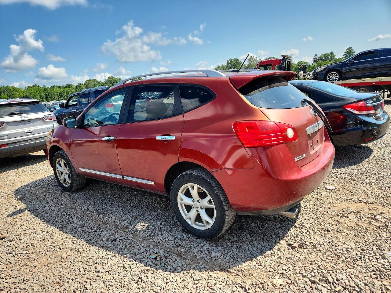 2011 Nissan Rogue S Красный vin: JN8AS5MV0BW258427