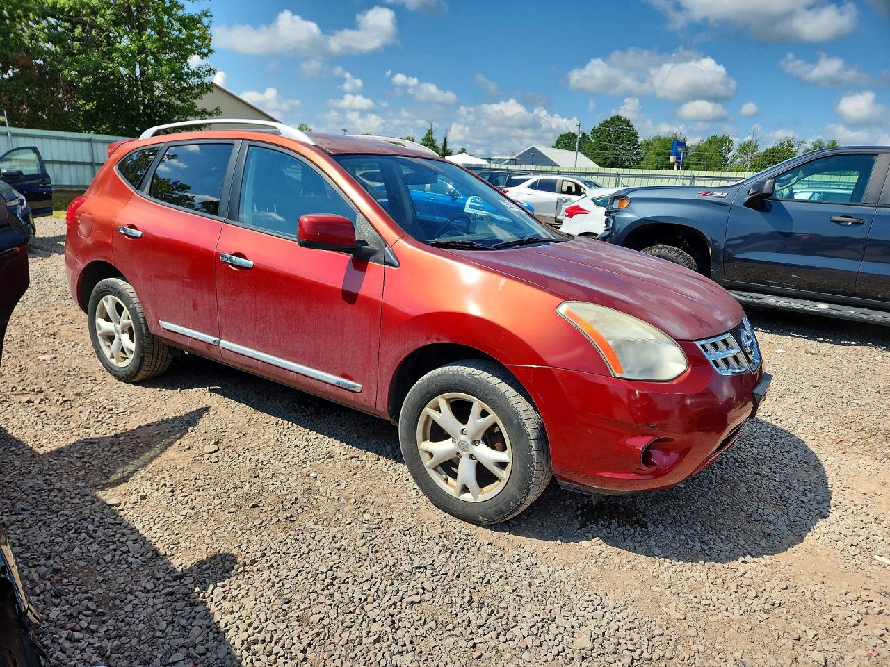2011 Nissan Rogue S Красный vin: JN8AS5MV0BW258427