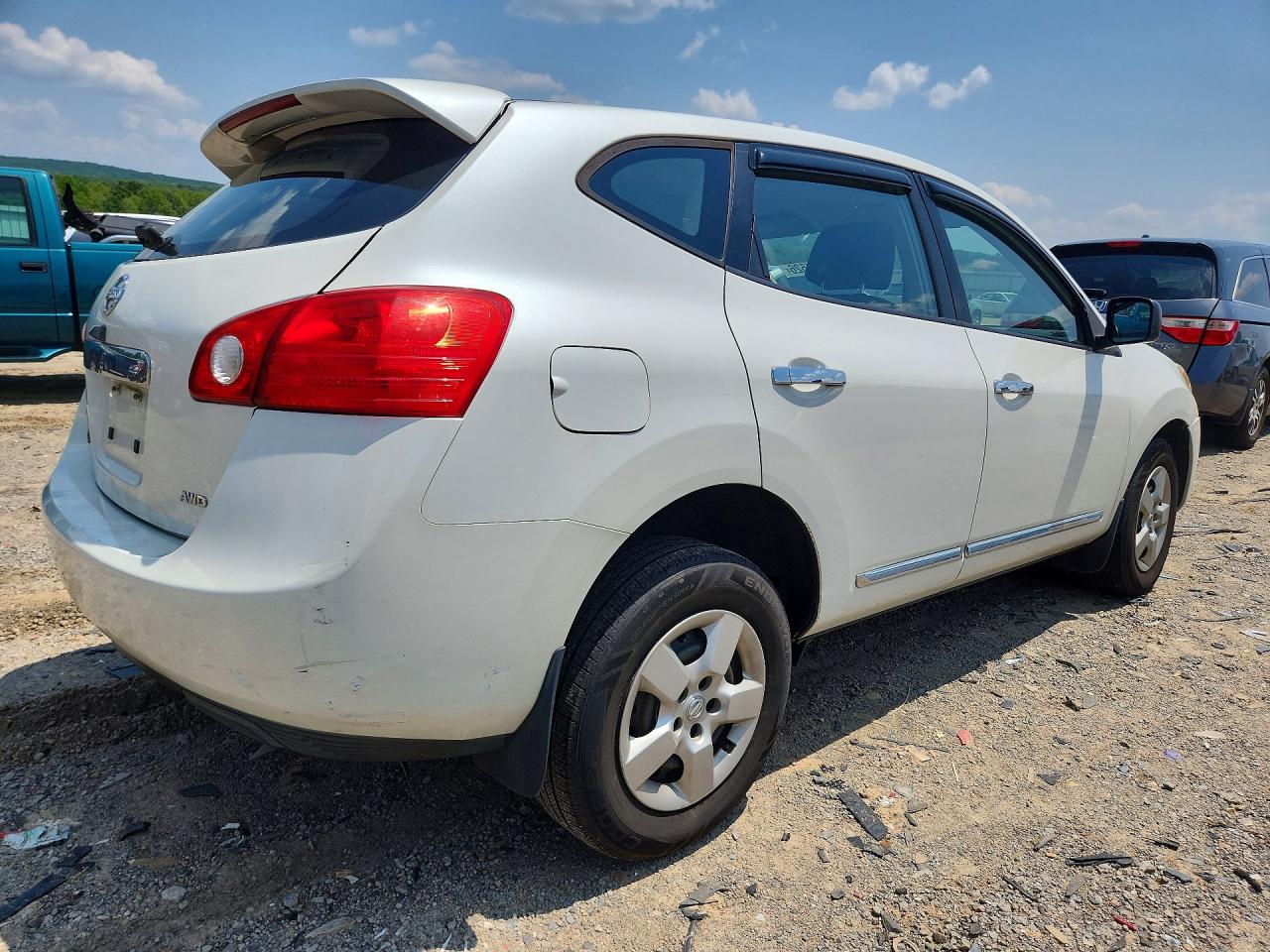2011 Nissan Rogue S Белый vin: JN8AS5MV0BW260176