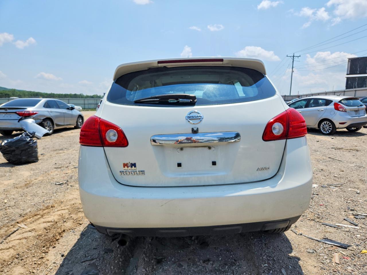 2011 Nissan Rogue S Белый vin: JN8AS5MV0BW260176