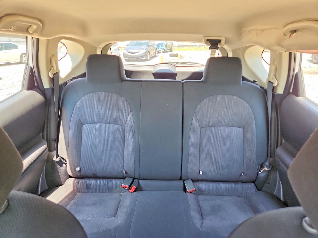 2011 Nissan Rogue S Белый vin: JN8AS5MV0BW260176