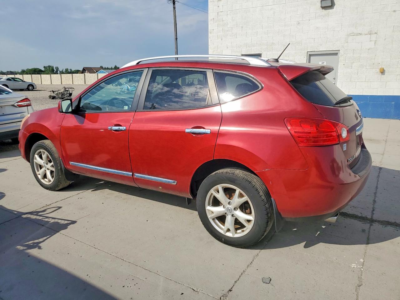 2011 Nissan Rogue S Burgundy vin: JN8AS5MV0BW260713
