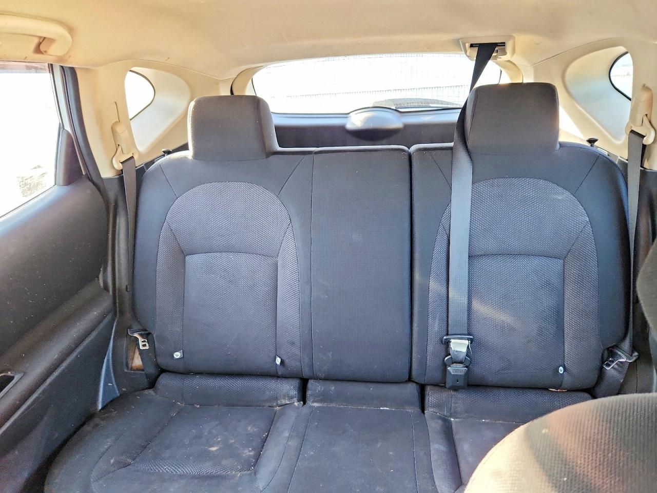 2011 Nissan Rogue S Серебряный vin: JN8AS5MV0BW261456
