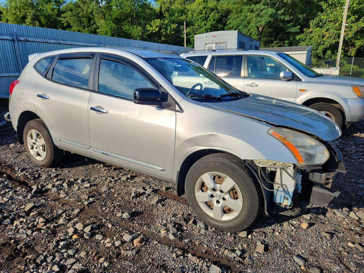 2011 Nissan Rogue S Серебряный vin: JN8AS5MV0BW261456