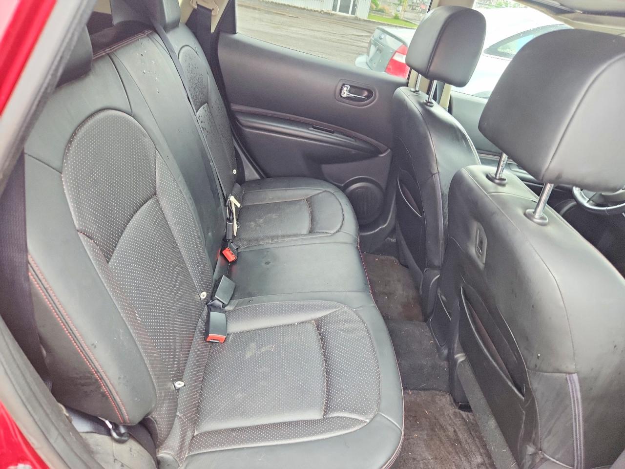 2011 Nissan Rogue S Burgundy vin: JN8AS5MV0BW296837