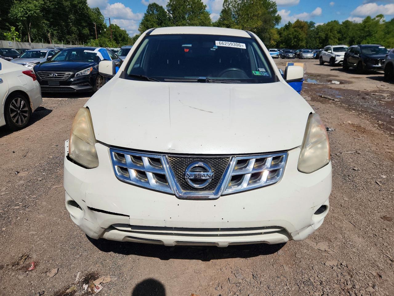 2011 Nissan Rogue S White vin: JN8AS5MV0BW297700