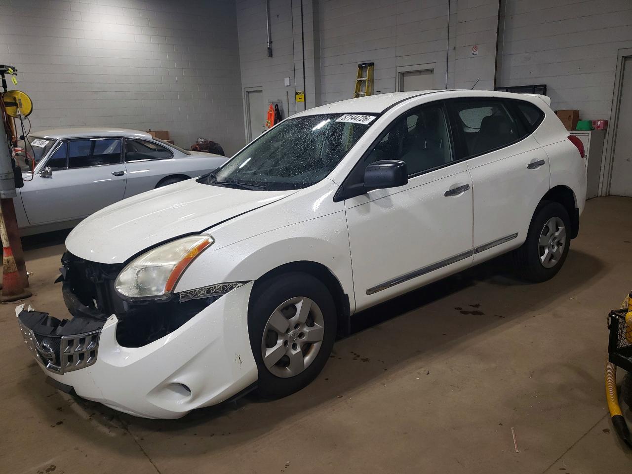 2011 Nissan Rogue S/sv/krom Белый vin: JN8AS5MV0BW300417