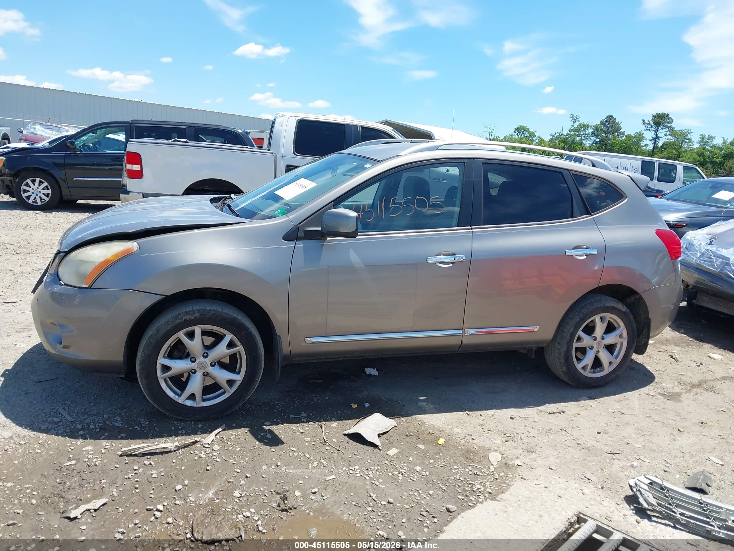 2011 Nissan Rogue Sv Brown vin: JN8AS5MV0BW302913