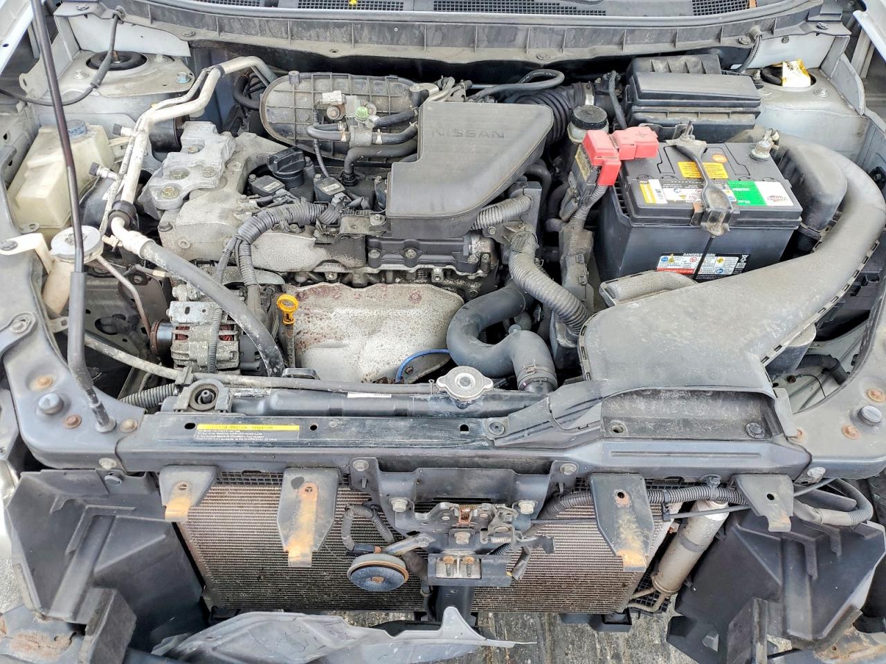 2011 Nissan Rogue S Silver vin: JN8AS5MV0BW306752
