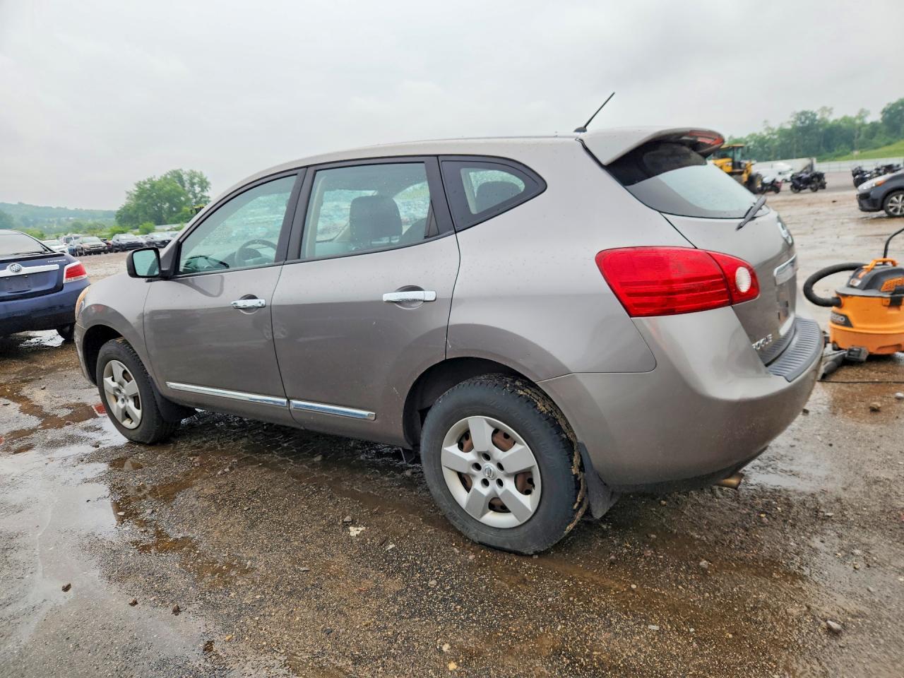 2011 Nissan Rogue S Серый vin: JN8AS5MV0BW665213