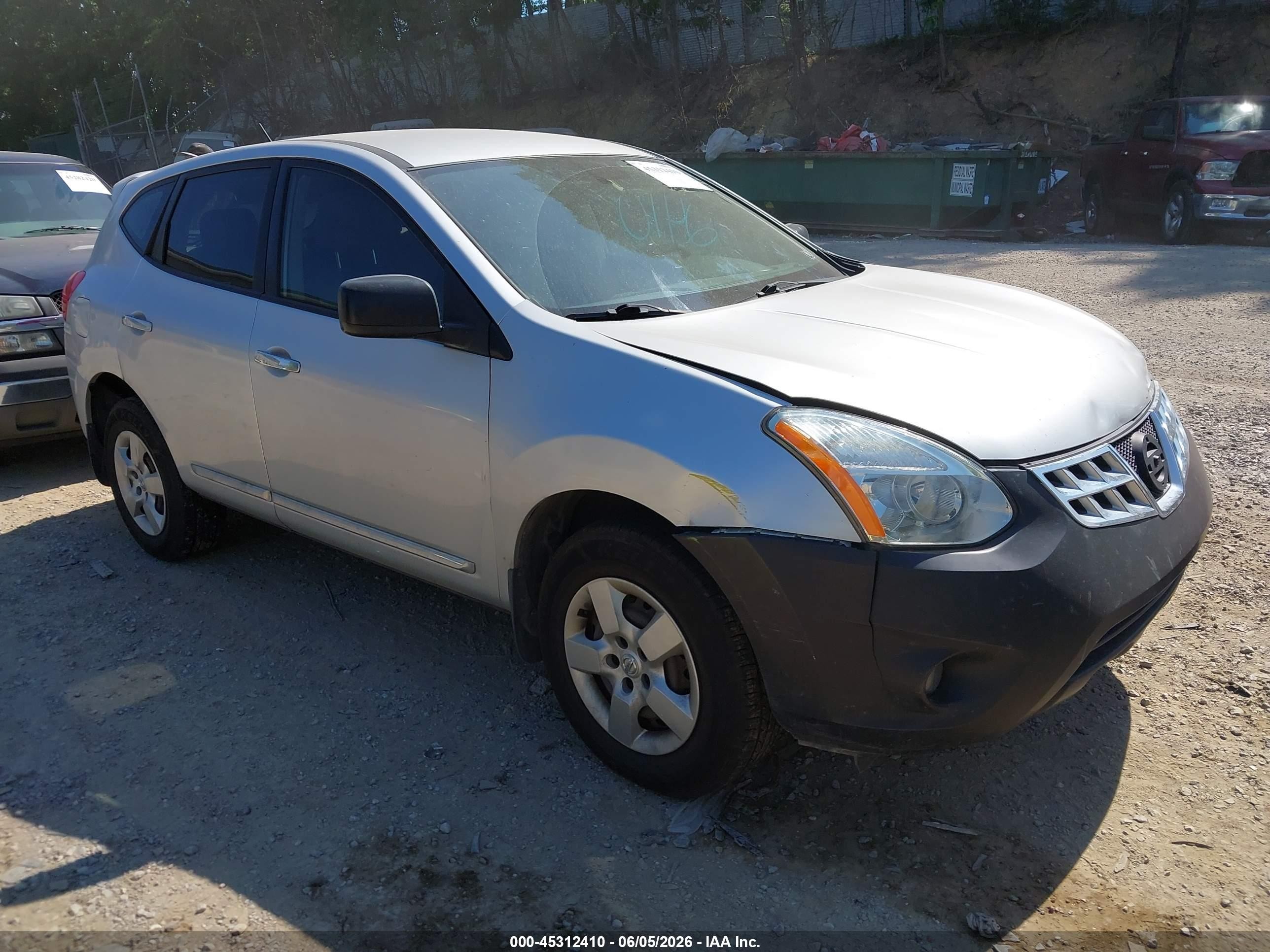 2011 Nissan Rogue S Silver vin: JN8AS5MV0BW667995