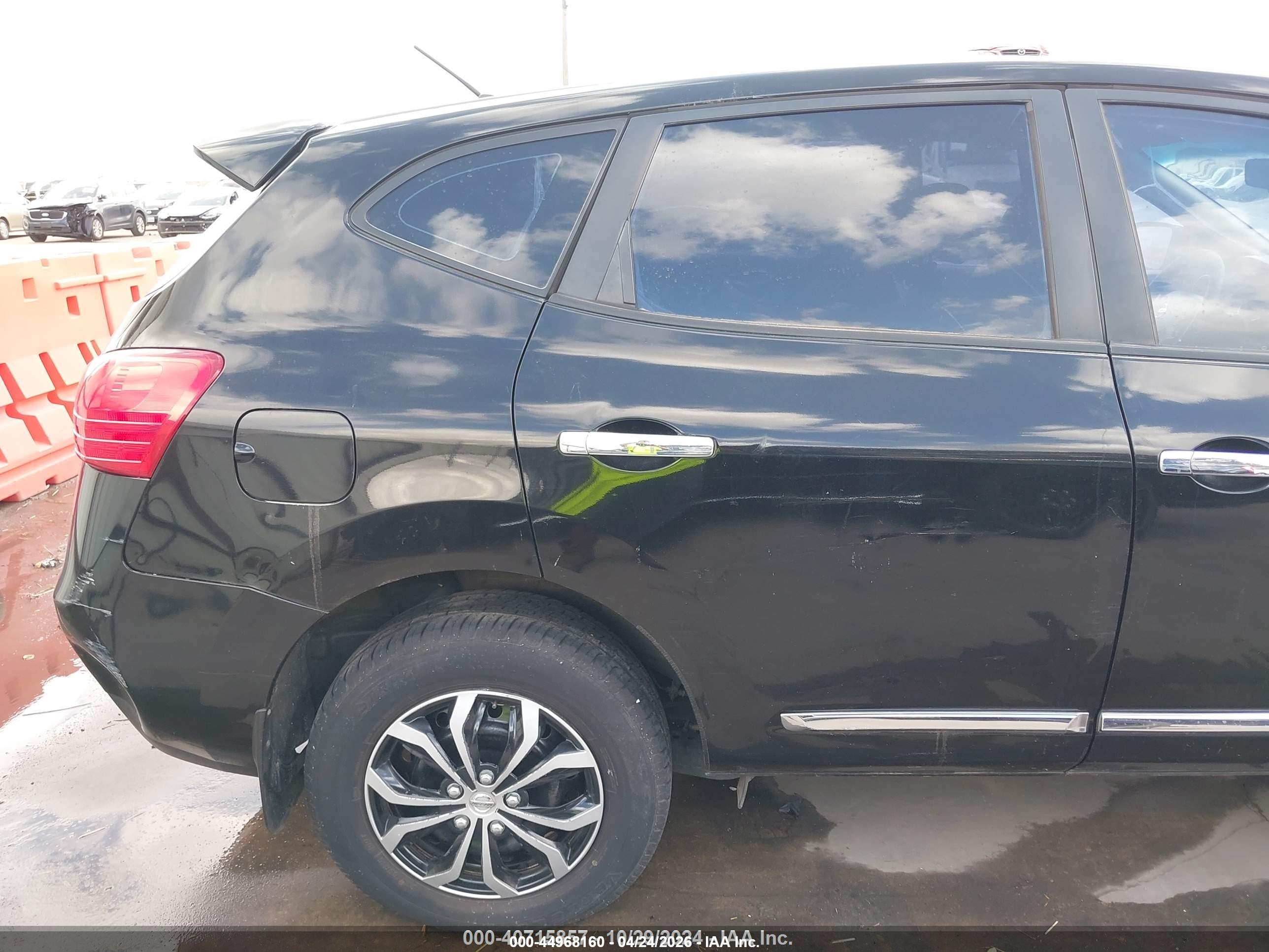 2011 Nissan Rogue S Black vin: JN8AS5MV0BW672887