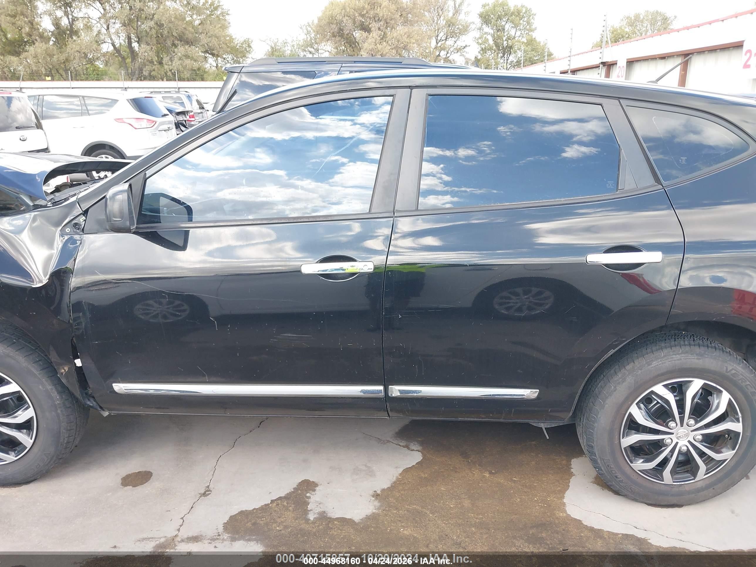 2011 Nissan Rogue S Black vin: JN8AS5MV0BW672887