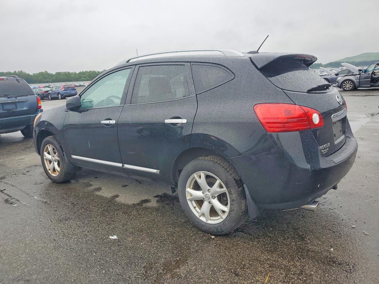 2011 Nissan Rogue S Black vin: JN8AS5MV0BW678317