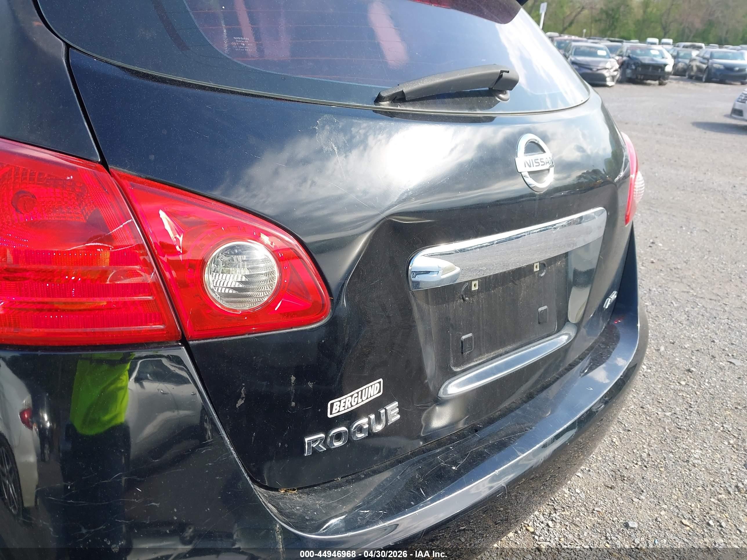 2011 Nissan Rogue S Black vin: JN8AS5MV0BW678379