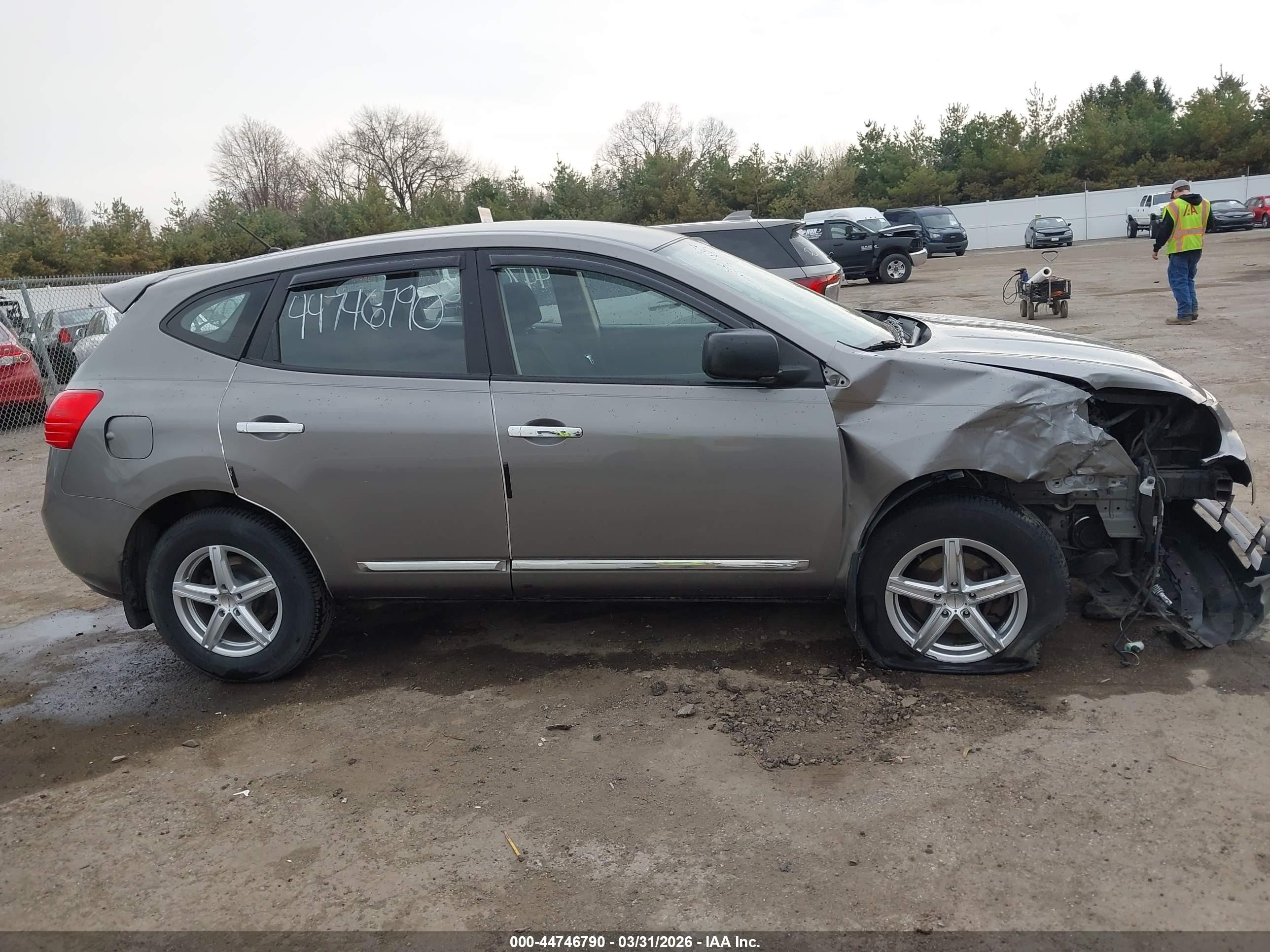 2012 Nissan Rogue S Gray vin: JN8AS5MV0CW389357
