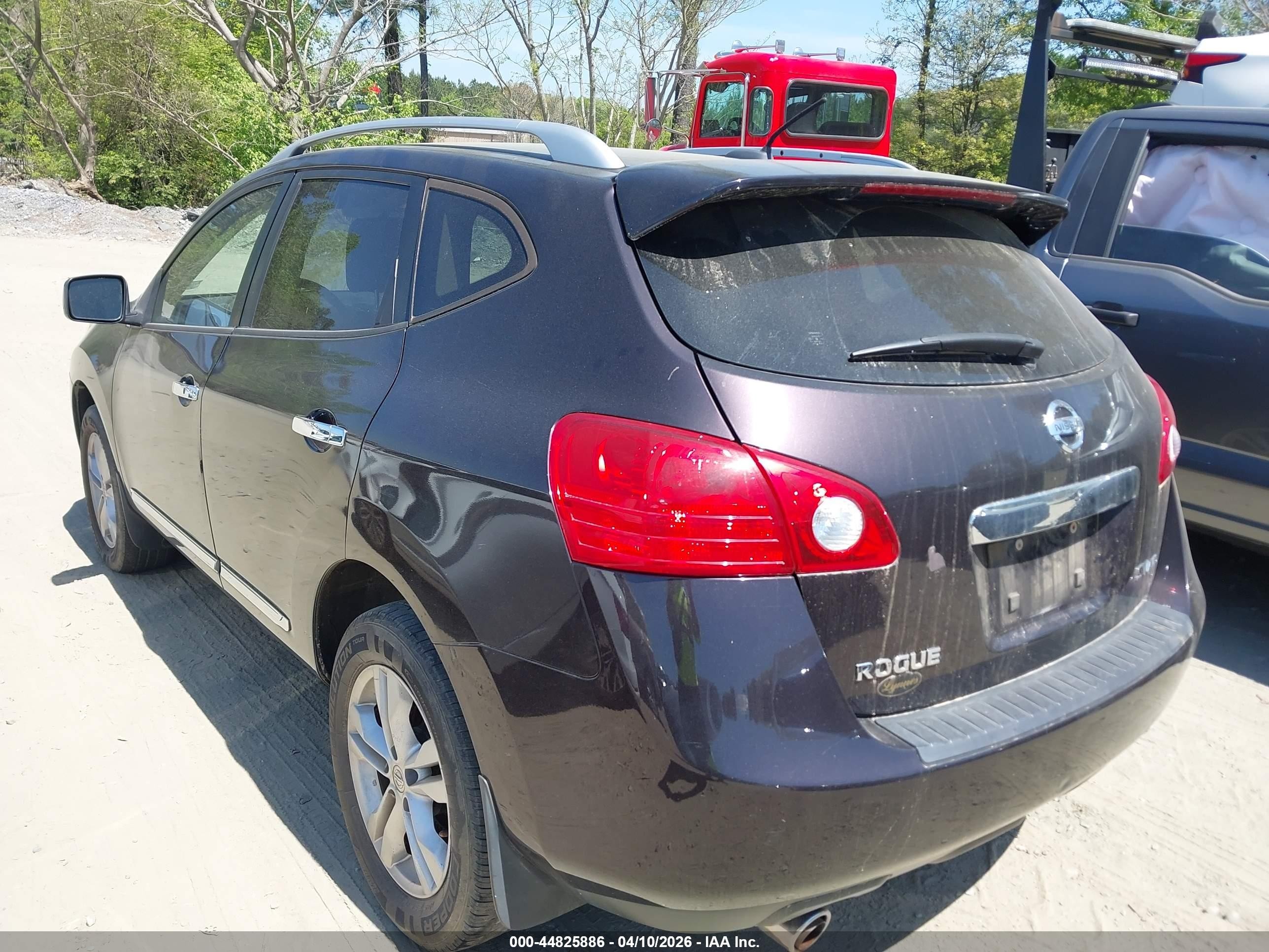 2012 Nissan Rogue Sv Purple vin: JN8AS5MV0CW392906
