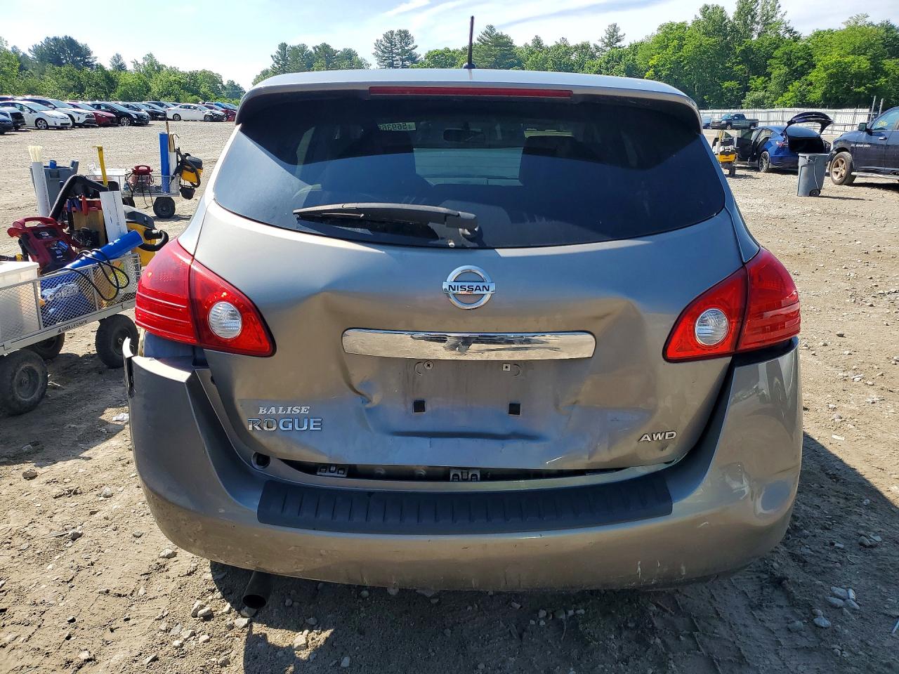 2012 Nissan Rogue S Silver vin: JN8AS5MV0CW406528