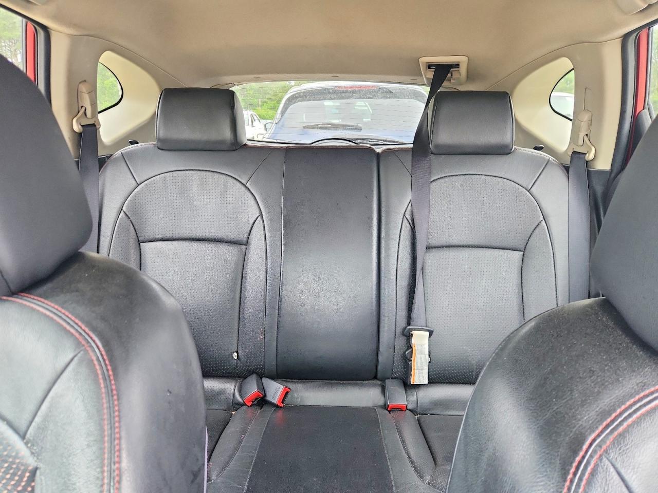 2012 Nissan Rogue S Красный vin: JN8AS5MV0CW408733