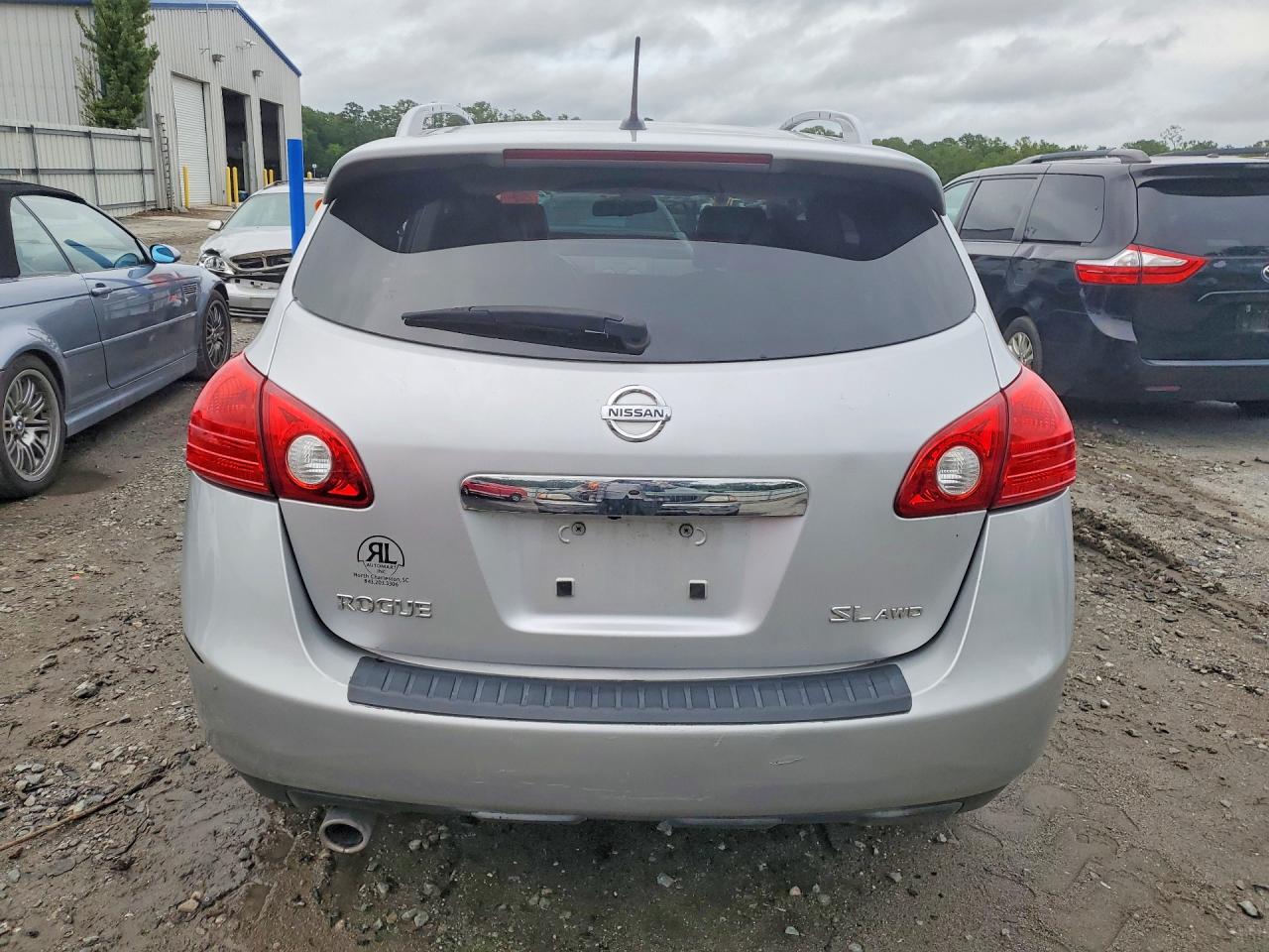 2012 Nissan Rogue S Silver vin: JN8AS5MV0CW409493