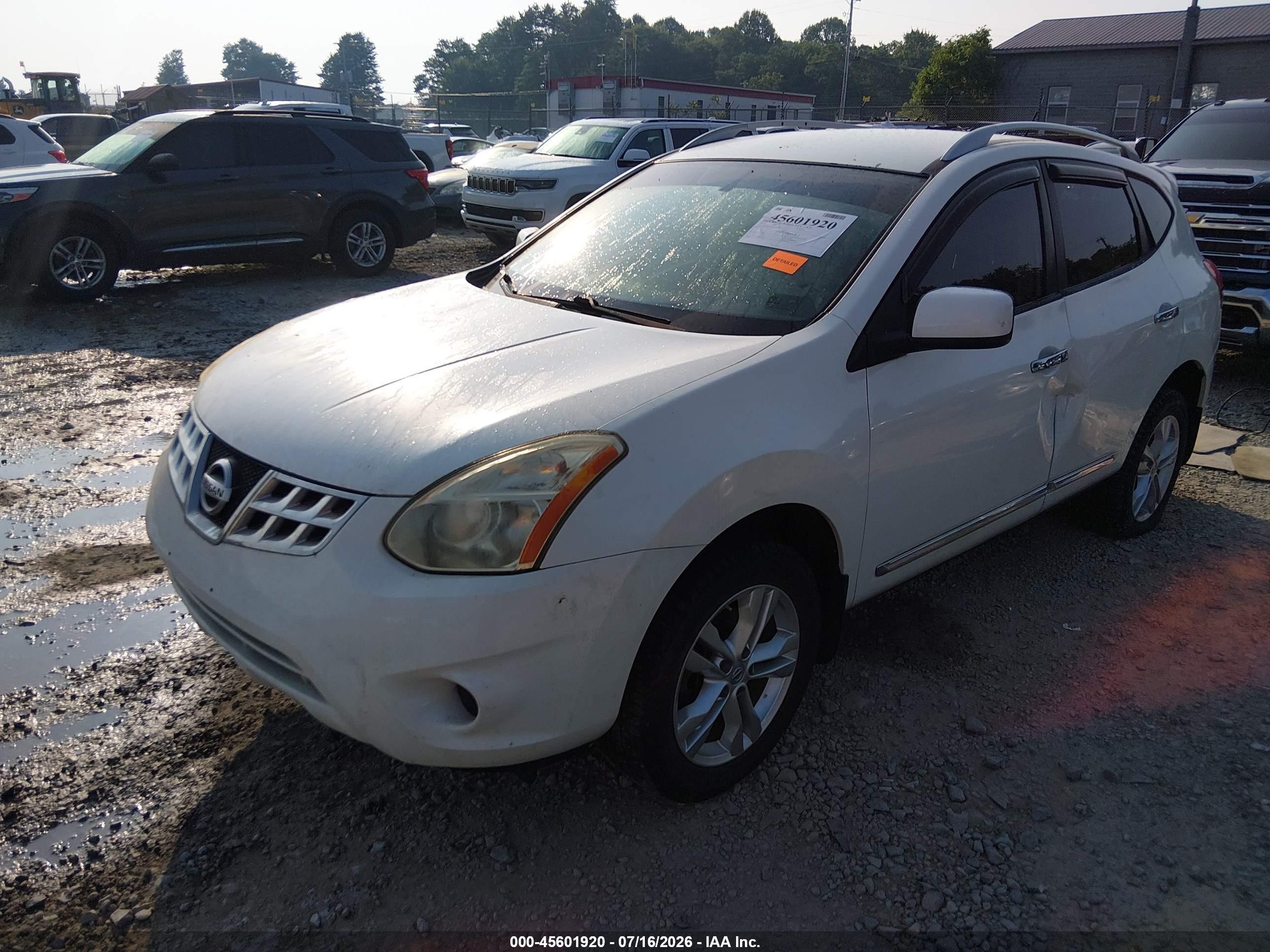 2012 Nissan Rogue Sv Белый vin: JN8AS5MV0CW409932